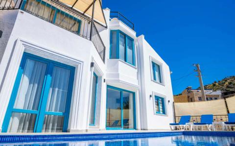 Villa Blue - Denize Yakın Villa - Deniz Manzaralı Villa - Villa Paketi