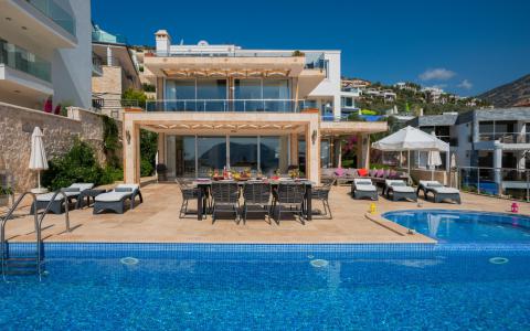 Villa Buse Duo,5 yatak odalı,havuzlu-villapaketi